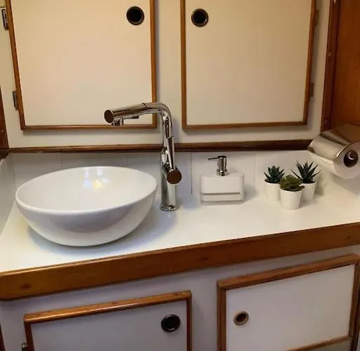 Botel Tiny B Is Waiting For You! *